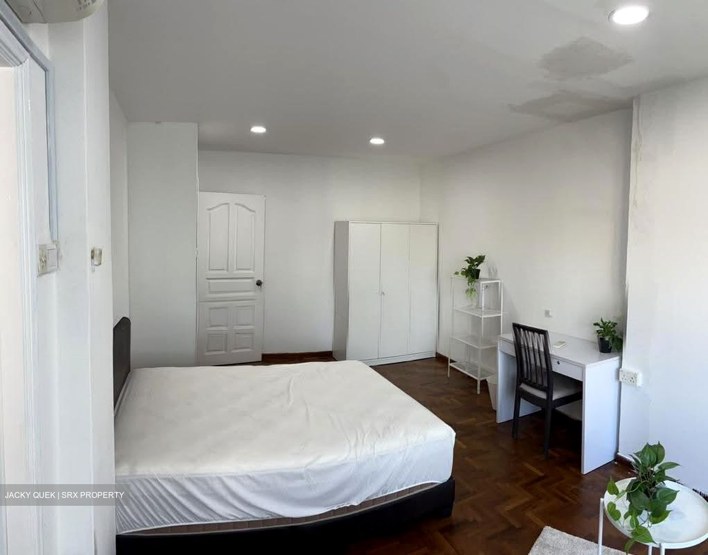 South Union Park (D15), Terrace #630548991